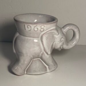Vintage 1968 Frankoma political collectors mug, elephant, GOP, white